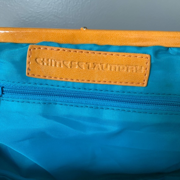 Chinese Laundry Puffy Orange Shiny Chain Strap Evening Bag Purse - Picture 3 of 3